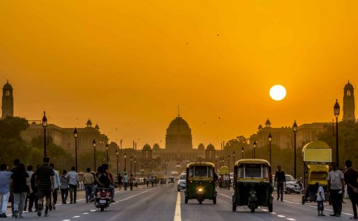 Coucher de soleil derrière la résidence du président, Rashtrapati Bhavan, New Delhi, Inde