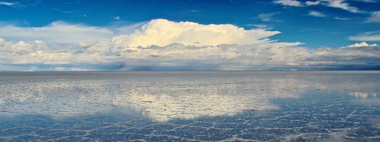 Lac Salar de Uyuni après la pluie, Bolivie