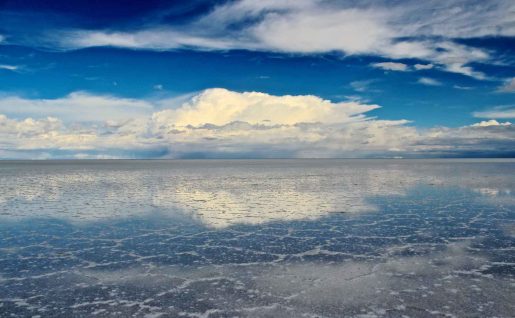 Lac Salar de Uyuni après la pluie, Bolivie