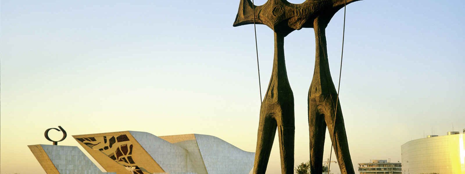 Statue des Dois Candangos, Brasilia