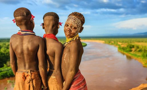 Enfants Karo, Vallée de L'Omo, Ethiopie