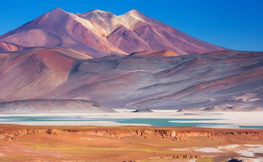 Salar de Talar et volcans, Désert d'Atacama, Chili