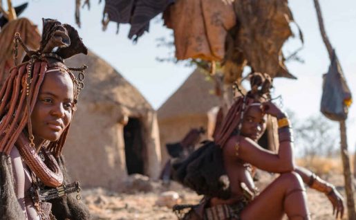 Femmes de la tribu Himba, Kamanjab, Namibie