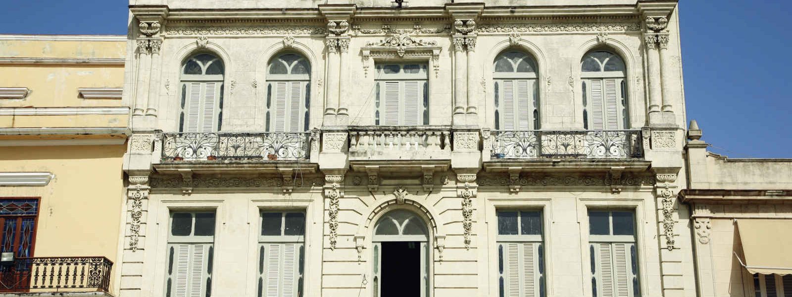 Colonial building in Havana, Cuba