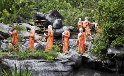 Statues, Moines Bouddhistes, Sri Lanka
