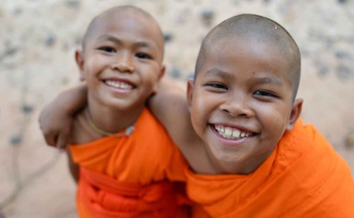 Petits moines bouddhistes , Siem Reap, Cambodge