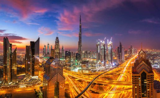 Skyline et Burj Khalifa, coucher du soleil, Dubai, Emirats Arabes Unis