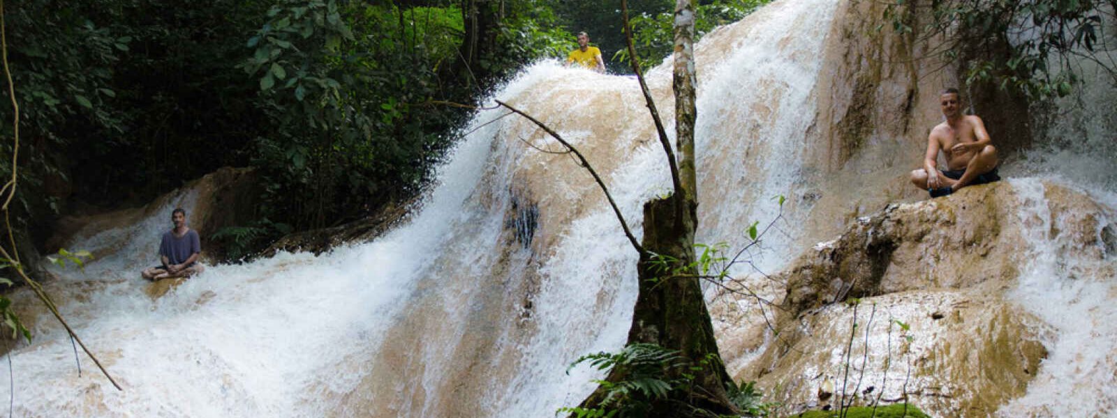 Cascade, Laos