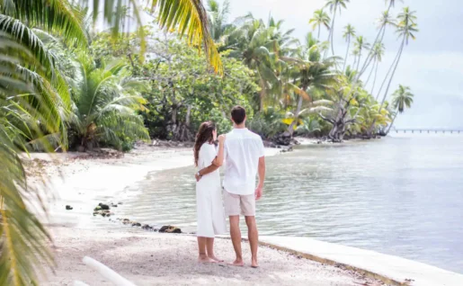Couple - Opoa Beach
