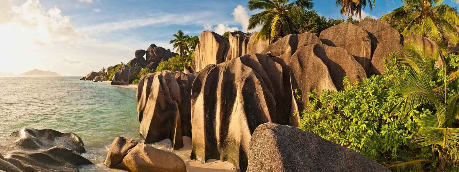 Plage, Mahé Island, Seychelles