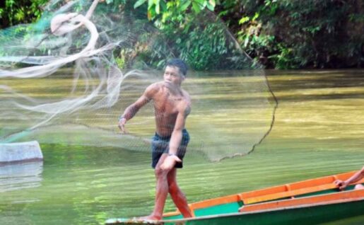 Pêcheur, Nanga Sumpa, Batang Ai, Malaisie