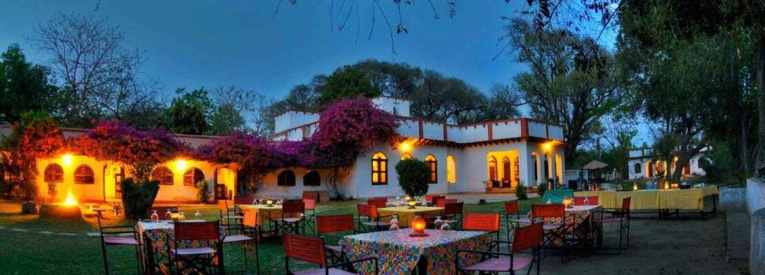 Chambal Safari Lodge, vue extérieure, Chambal, Inde