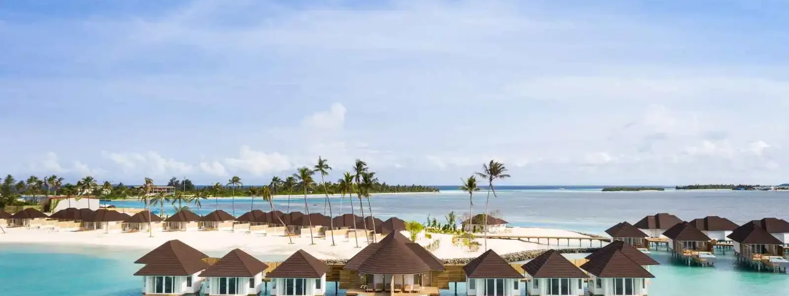Vue extérieure du spa de l'hôtel, Sun Siyam Olhuveli, atoll de Malé Sud, Maldives
