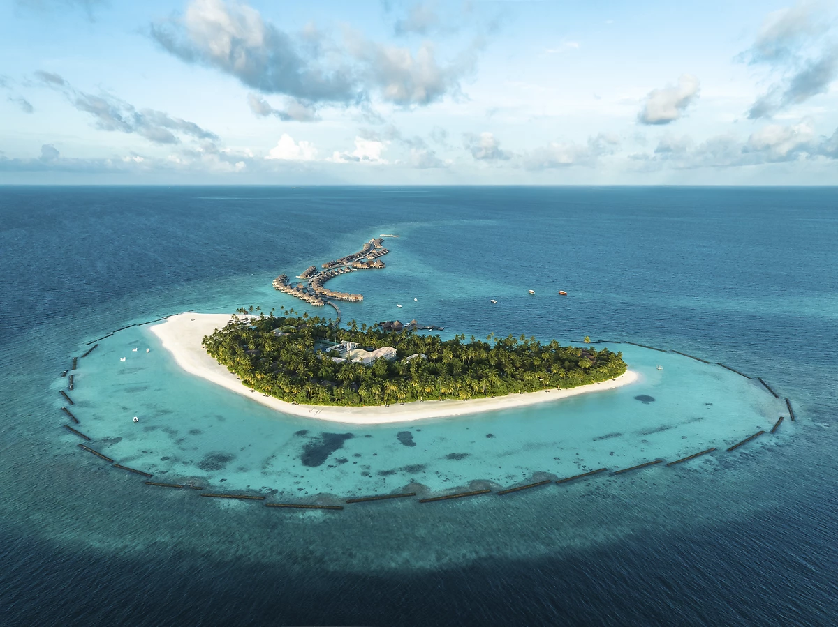 Vue aérienne de l'hôtel, Constance Halaveli, atoll d'Ari, Maldives