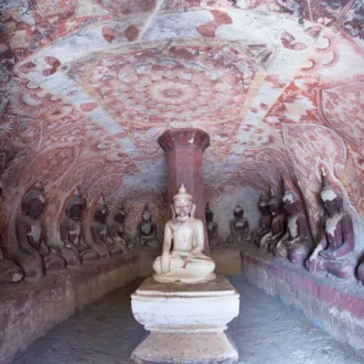 Grottes de Hpo win Daung, Myanmar