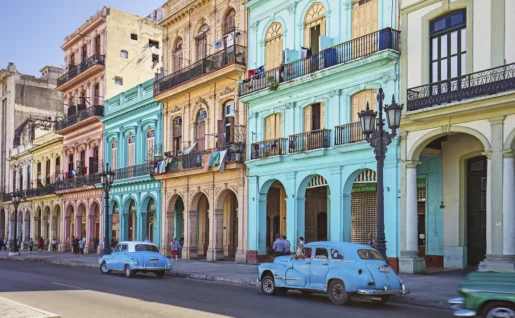 Façades et voitures, La Havane, Cuba