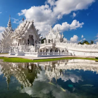 Le temple Wat Rong Khun, Chiang Rai, Triangle d'Or, Thaïlande