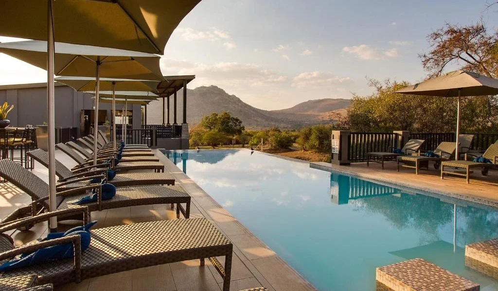 Piscine du Sheperd's Tree Game Lodge, Pilanesberg, Afrique du Sud