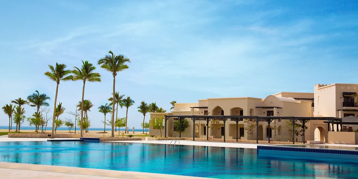 Salalah Rotana Resort, Pool