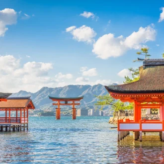 Temple Itsukushima, Miyajima, Hiroshima, Japon
