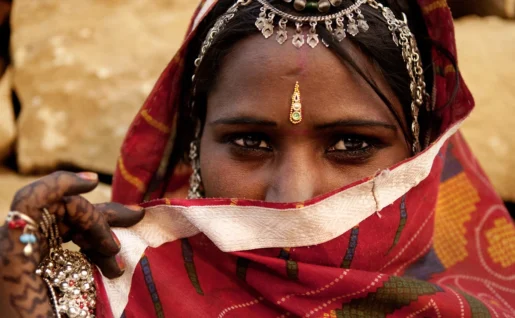 Femme, Inde