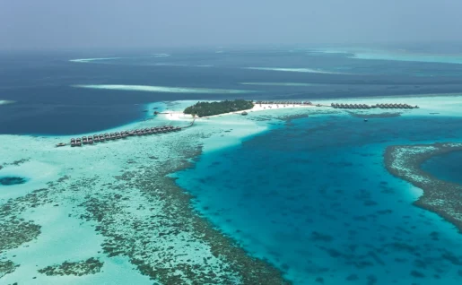 Constance Moofushi, atoll d'Ari, Maldives