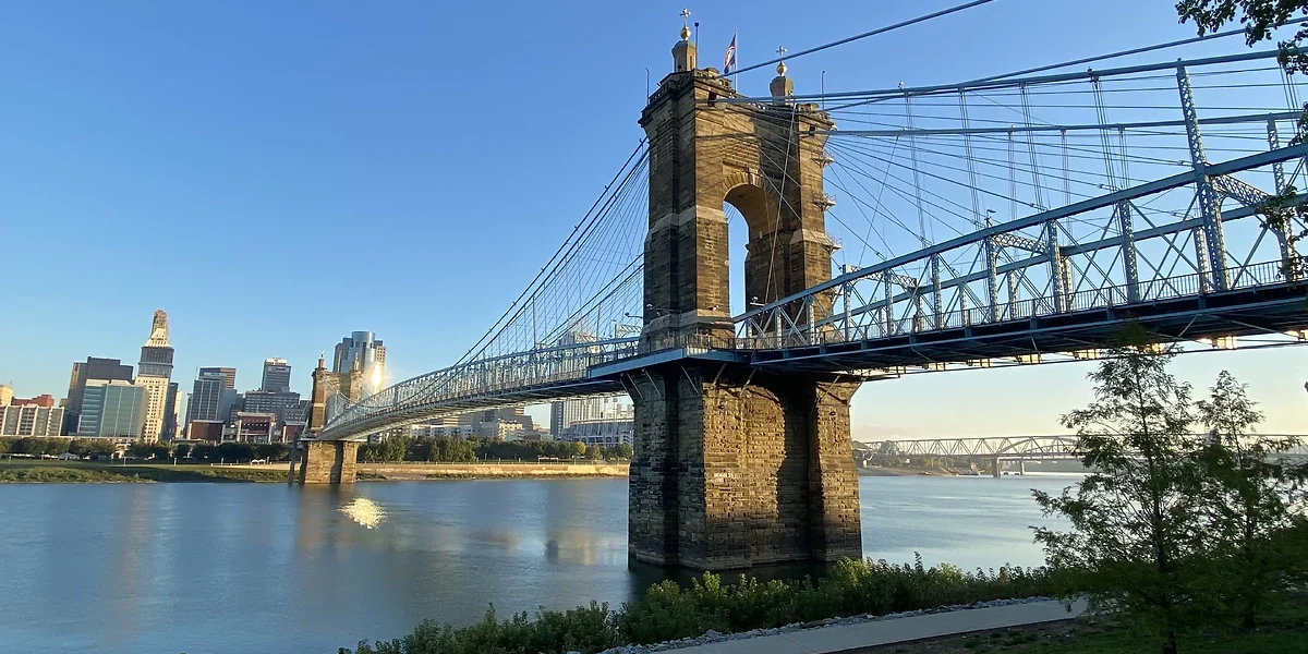 John A. Roebling Suspension Bridge, Cincinnati, USA
