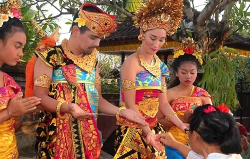 Cérémonie de mariage, Bali, Indonésie