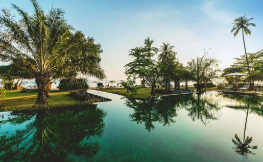 Tugu Lombok, piscine, Lombok, Indonésie
