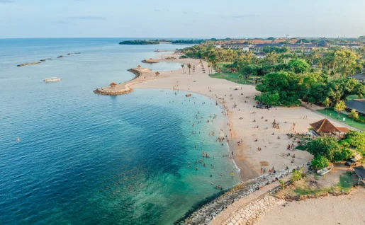 Vue aérienne de la plage de Sanur, Bali, Indonésie