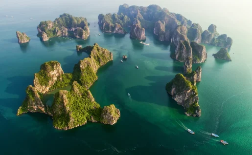 Vue aérienne, Baie d'Halong, Vietnam