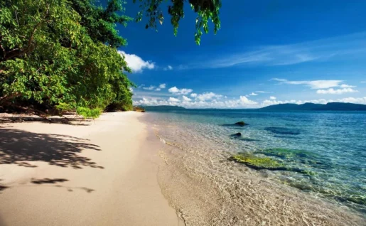 Plage, Six Senses Krabey Island, Cambodge