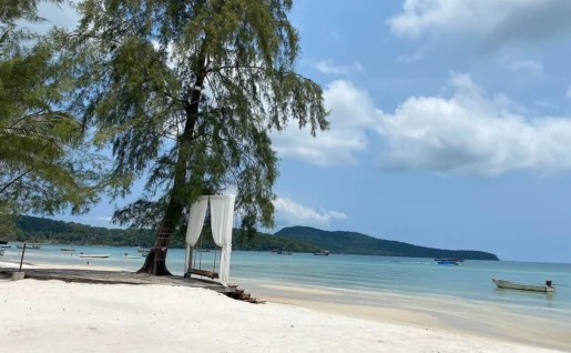 Plage, La Passion by Achariyak, Koh Rong, Cambodge