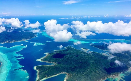Vue aérienne de Bora Bora, Polynésie française