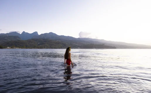 Vahine à Moorea