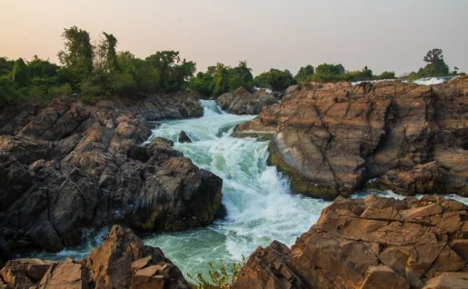 Chutes Li Phi, Île de Khong, Laos